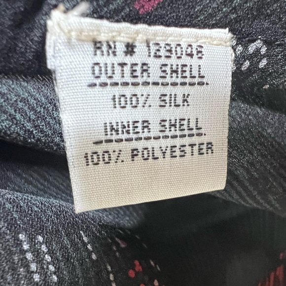 What Goes Around Comes Around silk hi lo skirt floral S asymmetrical vintage - Picture 8 of 8